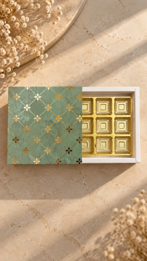 Chocolate 9 Box | Sage Green (Petals)