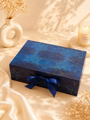 COLLAPSIBLE BOX WITH GOLDEN FOIL AND RIBBON | 8x10x4