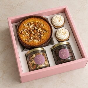 2 CUPCAKE + 2 JAR (200ML - 350ML) + MINI CAKE OR BENTO CAKE OR ½ KG DRY CAKE