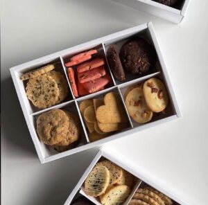 6 BROWNIE SLEEVE BOX | SIZE 9x6x2 INCHES