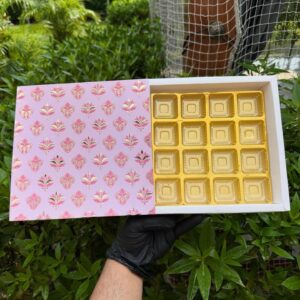 16-Piece Chocolate Box with Sleeve & Golden Cavity Tray  Color Blush Pink Floral Damask