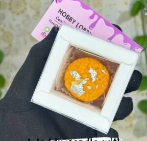1 LADOO CANDLE