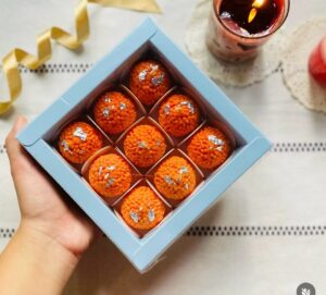 9 LADOO CANDLE BOX