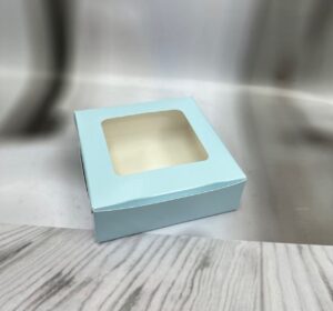 BROWNIE BOX  4 6*6*2