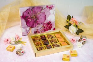 CHOCOLATE 12